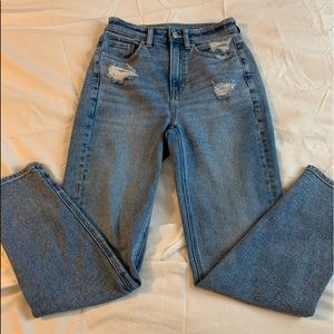 American Eagle mom jeans